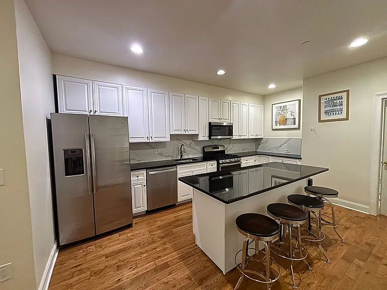 4080 Spring Garden St #B-R-2 — Photo 3