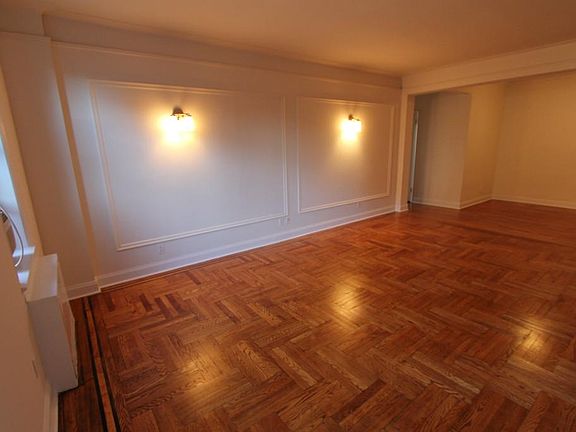 2nd image of 4554 41st St APT 3C