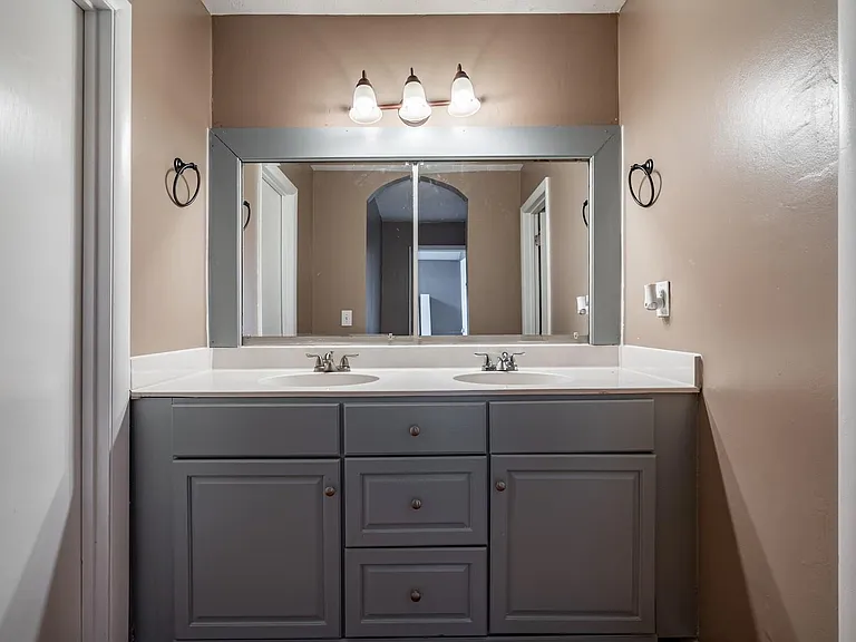 Pinehurst Valley Dr — Photo 5