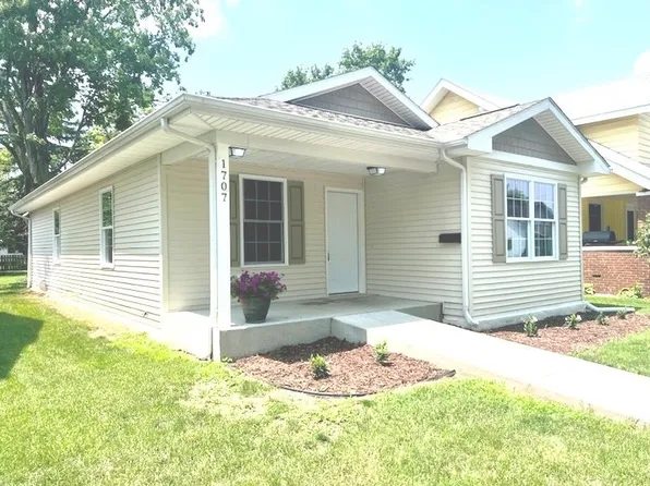 1707 Roys Ave, Elkhart, IN 46516