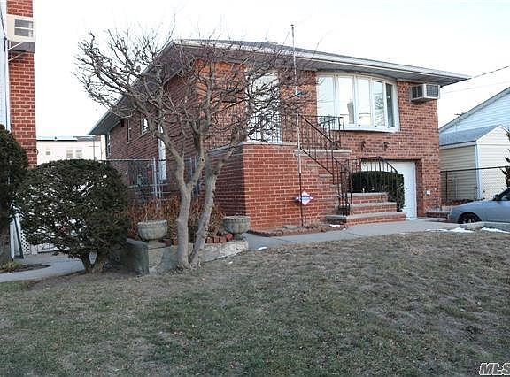 3rd image of 16045 95th St