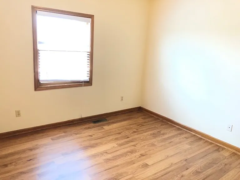 4400 Adam Ave — Photo 22