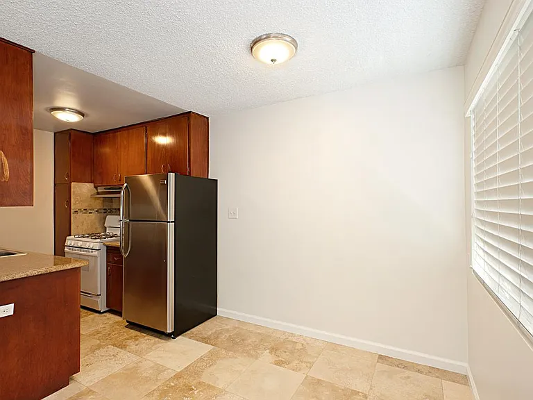4140 Utah St — Photo 15