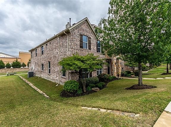 2nd image of 1020 Gentle Wind Ln