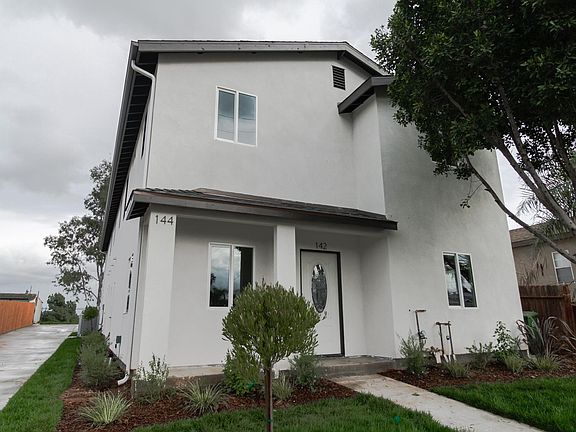 3rd image of 142 N Bonnie Beach Pl