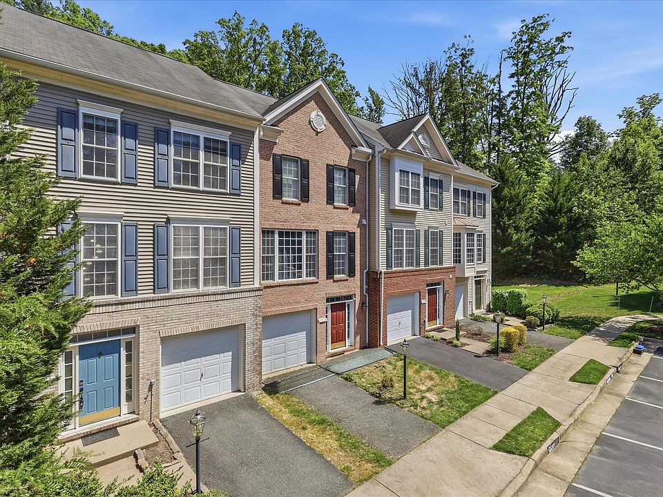 1st image of 601 Galway Ln