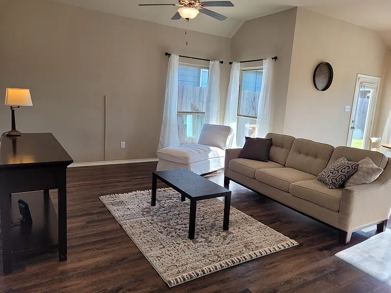 1315 Kiskadee Branch Dr — Photo 3