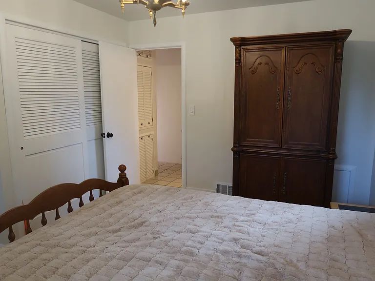 823 SW 5th Ave — Photo 20