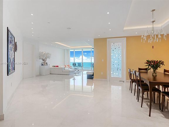 3rd image of 16047 Collins Ave #2303