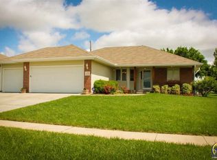 4218 SW Moundview Dr, Topeka, KS 66610