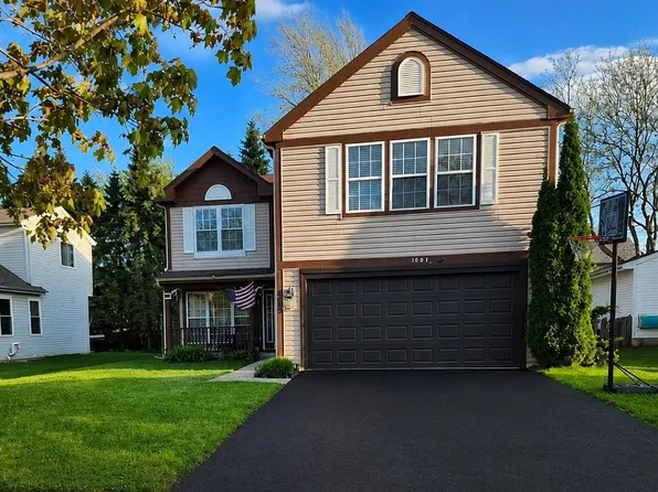 1001 Martingale Ln, Round Lake Beach, IL 60073