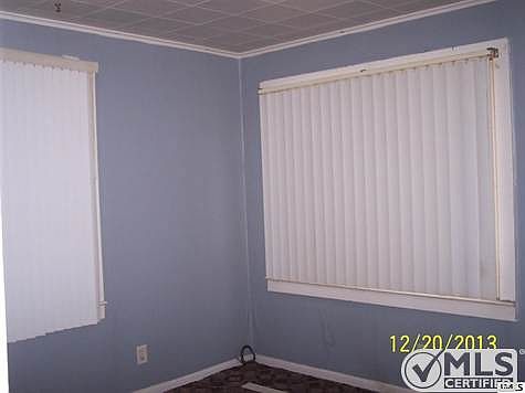 5th image of 1213 Knollwood Ave