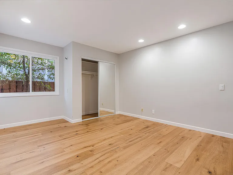 1316 Avenida De Cortez — Photo 23