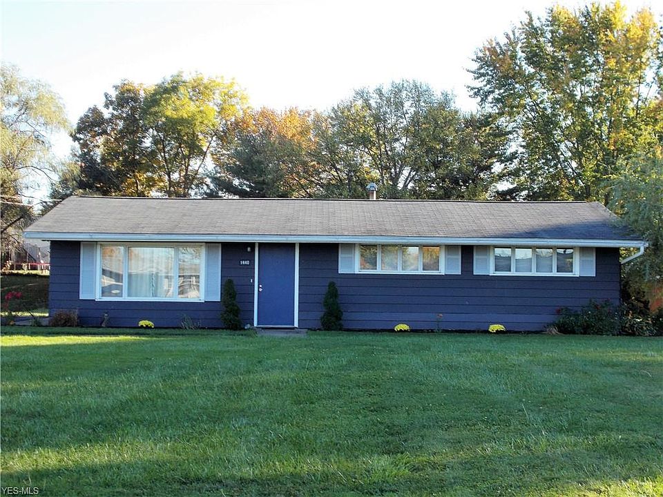 1st image of 1440 Evergreen Dr