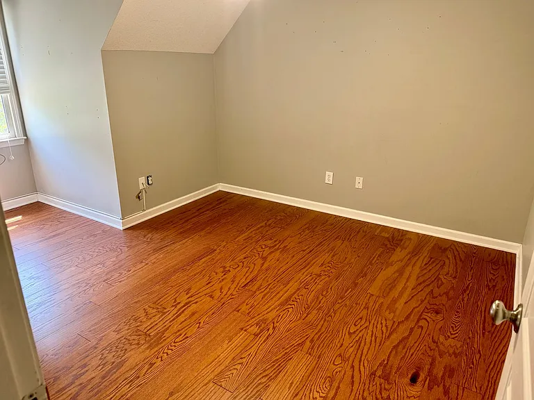 3053 Woodale Cir — Photo 14