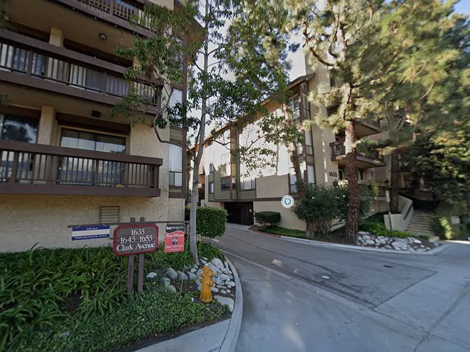 1635 Clark Ave #207