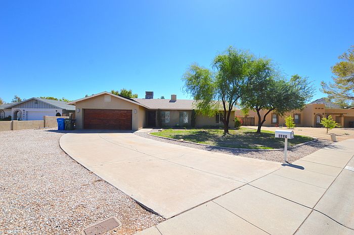 1st image of 3037 E Vista Dr