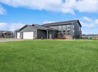 22 Stonefoxx Ct, Columbia Falls, MT 59912