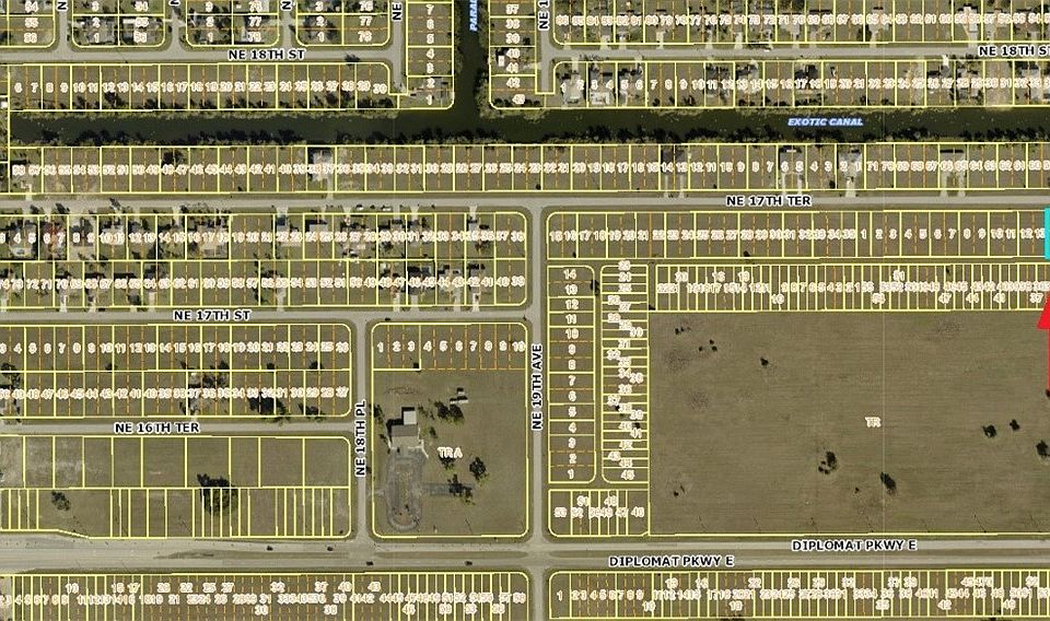 2nd image of 2028 NE 17th Ter