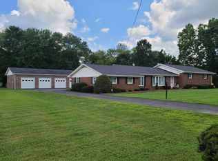 509 Bottom Rd, Raven, VA 24639