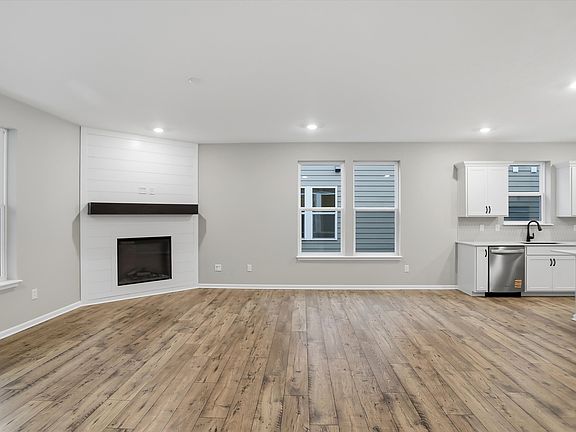 7th image of this home