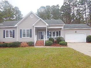 88 Brookwood Dr, Smithfield, NC 27577
