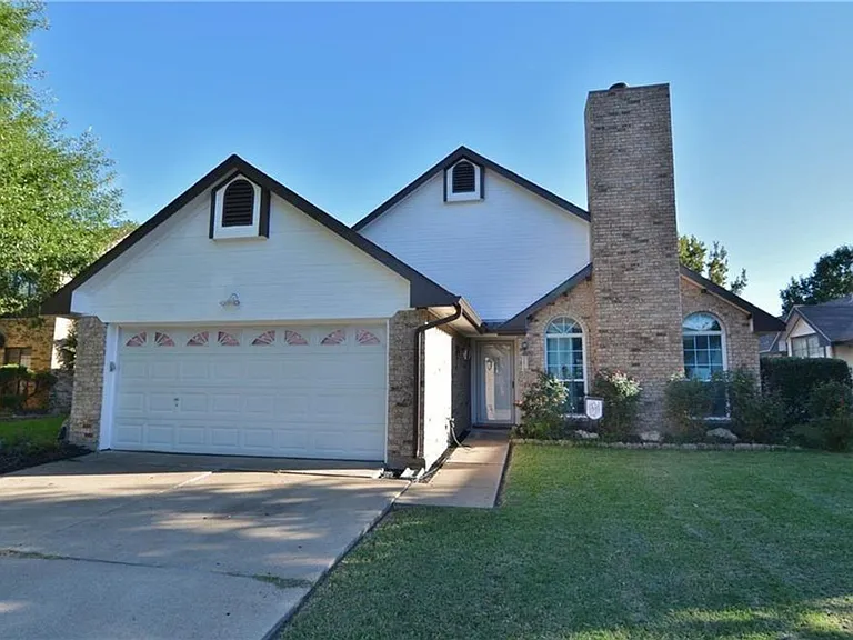 4108 Goodnight Cir — Photo 2