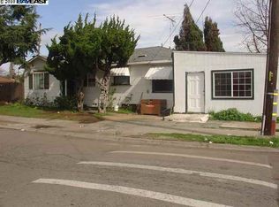 Maddux Dr, Oakland, CA 94603
