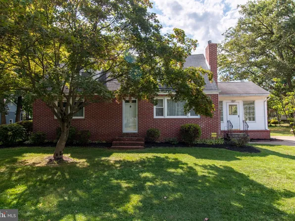 245 Paxson Ave, Hamilton, NJ 08690