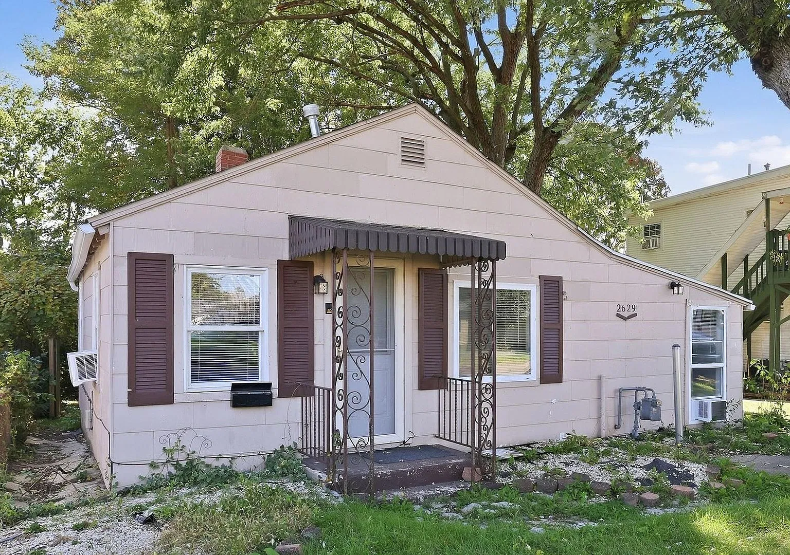 Nice 3 Bed 1.5 Bath in Springfield! — Photo 1