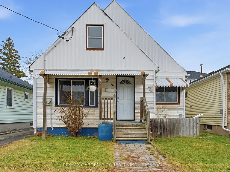 25 Pelham Rd #UPPER — Photo 1