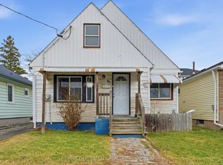 25 Pelham Rd, Saint Catharines, ON L2S1R1
