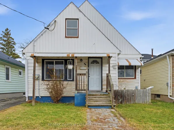 25 Pelham Rd, Saint Catharines, ON L2S 1R1