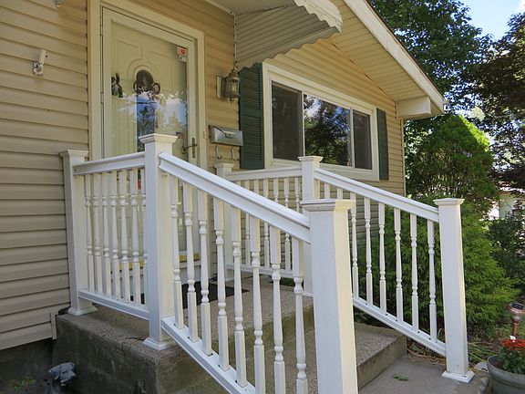 2nd image of 59 Chaucer St