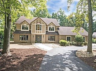 445 Lakewood Rd, Greensburg, PA 15601