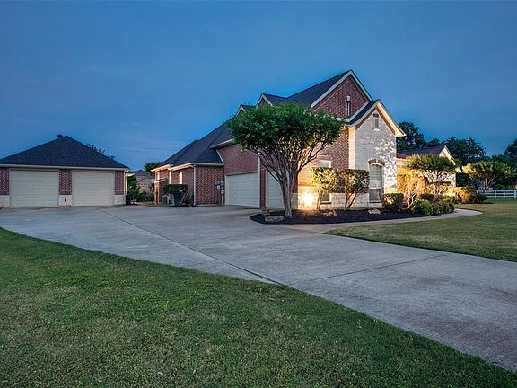2nd image of 4304 Trotter Ln