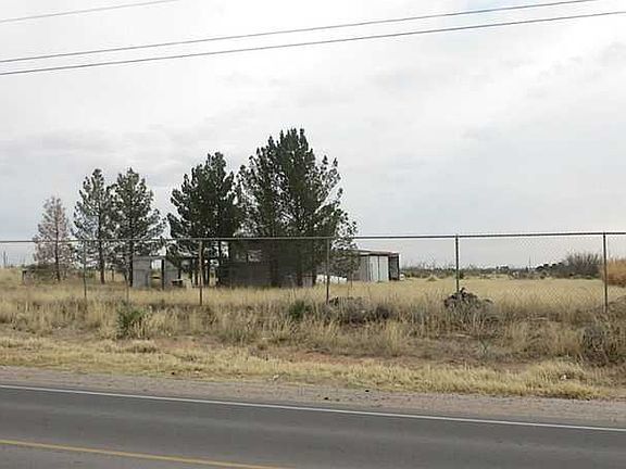 5th image of 453 E Lisa Dr