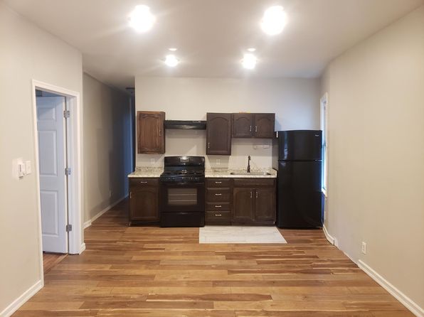 29 Sheldon St #1