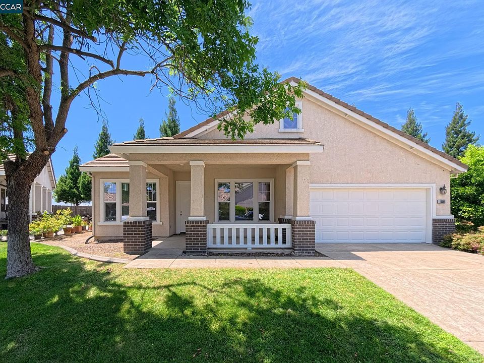1st image of 1689 Soledad Dr