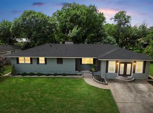 312 Mustang Dr, Woodway, TX 76712