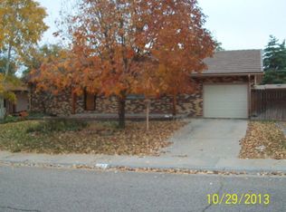 130 La Rochelle Dr, Pueblo, CO 81005