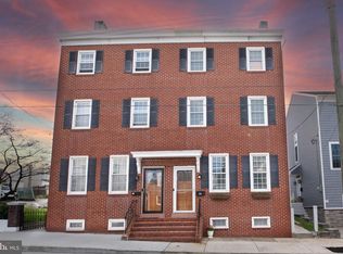 24 W 5th St, Bridgeport, PA