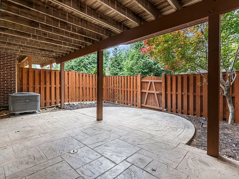 7510 Collins Meade Way — Photo 38