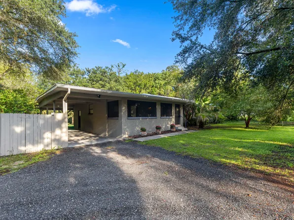 840 PLEASANT Street, Lake Helen, FL 32744