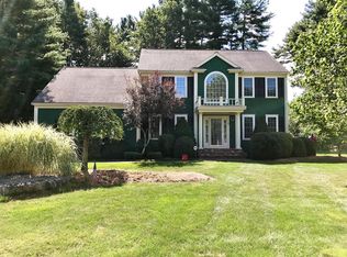 24 Ganawatte Dr, Walpole, MA 02081