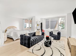 322 W 57th St APT 37R, New York, NY 10019