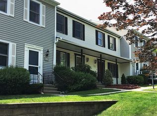 505 Mallard Way, Peekskill, NY 10566
