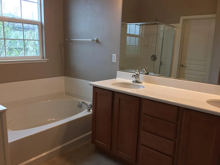 42 W Sergio Way — Photo 2