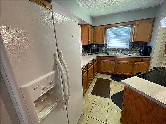 3rd image of 7057 Flora Way
