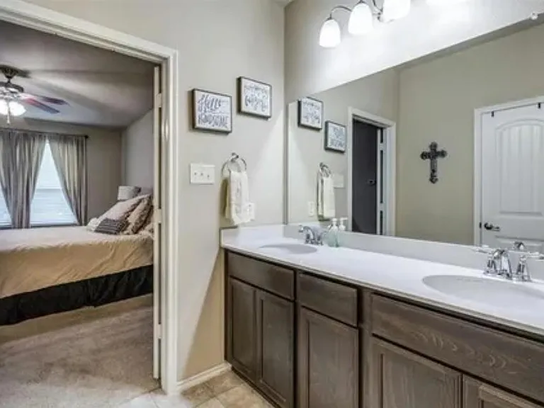 3505 Brazos St — Photo 20
